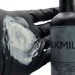 Silkclay Silkmilk Volume Cream płynna glinka- konsystencja